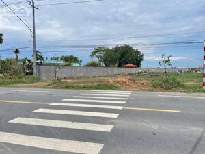  Bán Gấp Đất Mặt Tiền Phạm Văn Thành, TP. Tân An 105m² Sổ Hồng Riêng - Chỉ 1.1 Tỷ 