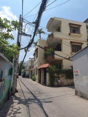 (bán gấp) nhà đường sư vạn hạnh - gần cao thắng, hà đô. ngang 6,3m dài 12m. kc 4 tầng, 16 tỷ