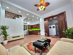 bán nhà văn quán 59m2 x 3 tầng. giá 8.5 tỷ. mt 7m