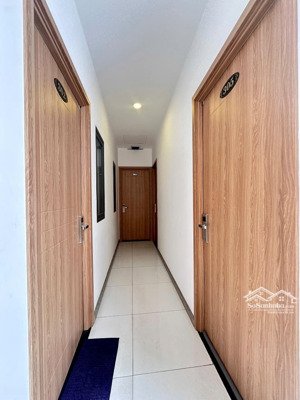 hàng hiếm thu nhập cao - chdv cao cấp vị trí đẹp 23phong 8x20m tại nguyễn oanh p17