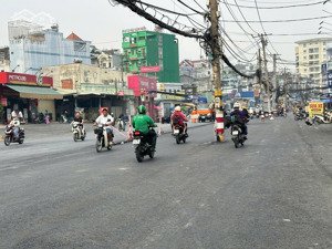 bán gấp nhà mặt tiền dương quảng hàm - p5 - 3 lầu, 4 x 21m, giá 16.5 tỷ thương lượng