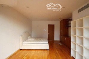 biệt thự thảo điền nguyễn văn hưởng cho thuê 600m2 sử dụng 7pn, full nt có hồ bơi và sân vườn riêng