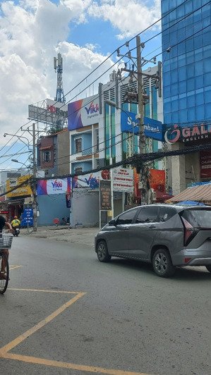 góc 2 mặt tiền nb nguyễn duy trinh, q2 bình trưng đông,q2, odt 160m2, 8mx20m giá chỉ 9,9 ty