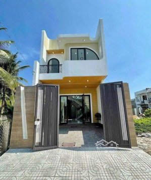 nhà chính chủ gần bệnh viện bình tân giá chủ bán 2tỷ120 sổ hồng riêng, sổ có sẵn, giá thương lượng