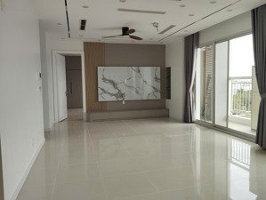 bán căn hộ chung cư tại mailand hanoi city,3pn + 2wc-128m chỉ nhỉnh 7 tỷ-đã sửa đẹp chỉ việc về ở