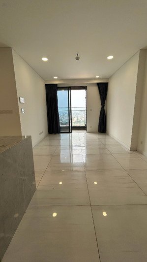 cho thuê văn phòng 40m2 tại kingston residence, 12 triệu, phú nhuận, hcm, có ban công, hầm gủi xe