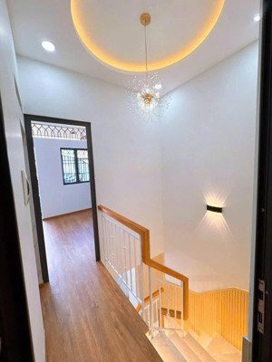 cho thuê nhà riêng 12 triệu, 35m2 view đẹp tại âu cơ, p14, q11, hcm