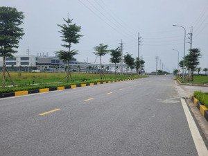 cho thuê 7.000m2 đất đất tại đường 379, văn giang, hưng yên, 15 nghìn / m2, 7000 m2