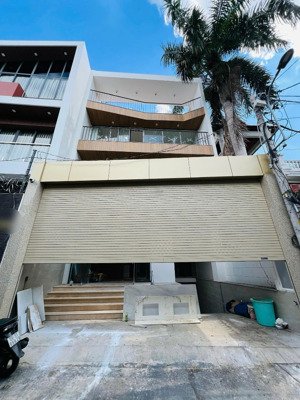 cho thuê nguyên căn số 14a lam sơn, phường 6, quận bình thạnh