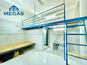 cho thuê phòng gác cao giá hssv nội thất cơ bản nằm ngay đỗ xuân hợp - cầu rạch chiếc - xlhn