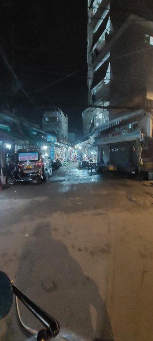 nhà cấp 4 chính chủ cần bán gấp gần ngay vòng xoay lê đại hành