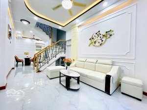 bán nhà riêng tại ngô gia tự, phường 4, quận 10. hẻm xe hơi. dt 40m2. lh 