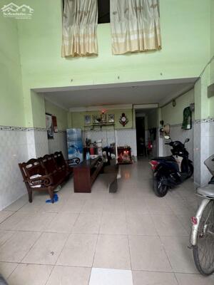 Quận 6, gần mặt tiền Nguyễn Văn Luông, KDC Bình Phú, nhà 4 tầng,90m2, giá rẻ.