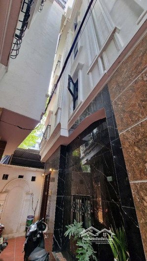 bán nr 5 tầng, 3pn, 4wc tại bồ đề, 6,85 tỷ, 33m2, đẹp và nhiều tiện ích