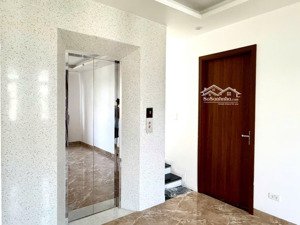 bán căn song lập venice đã hoàn thiện có thang máy giá tốt nhất dự án