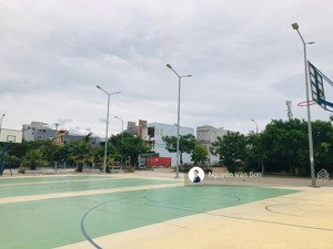 đất biển sơn thuỷ cặp 200m2 phạm khiêm ích