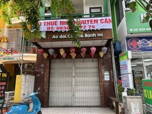 cho thuê nhà nguyên căn 450m2 sàn 4 tầng đường trần hưng đạo gần cầu rồng đối diện cầu tình yêu