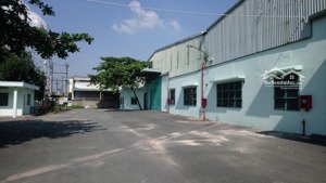 cho thuê kho xưởng siêu rẻ 2000m2 có 2 mặt tiền đường kinh dương vương, p. btđ, q. bình tân