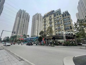 cực sốc rẻ!phân lô, lô góc, nhà 2 mặt góc thoáng trước sau,oto trách, kinh doanh. chủ cần bán gấp.