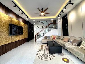 dt 85m2, giá 10 tỷ tl, bán nhà dự án khang điền 1 trệt 2 lầu hoàn thiện