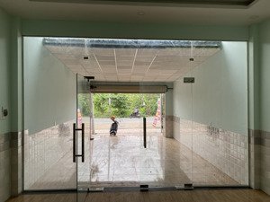 bán nhà mặt tiền 1t2l đường nguyễn xiển gần vinhomes grand park giá 12,5 tỷ