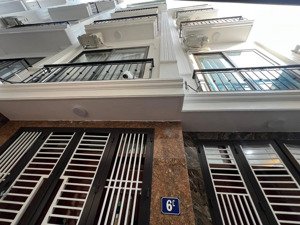 nhà xuân đỉnh/ tây hồ, chủ nhà cần bán gấp diện tích rộng, mặt tiền lớn,giá cả hợp lý