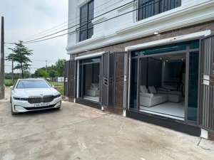 chính chủ cần bán, nhà 4 tầng oto, diện tích 35m2, trung tâm phường, full nội thất chỉ 3,5 tỷ