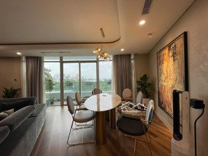 căn góc siêu đẹp tại chung cư watermark view trực diện hồ tây, 157m2, full nội thất cao cấp, sẵn sổ