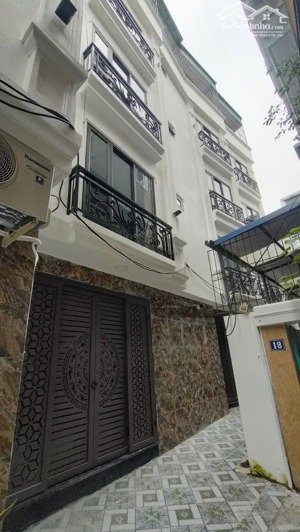 nhà mới 5 tầng, giá 6.9 tỷ - ngõ 10 láng hạ - trung tâm ba đình.