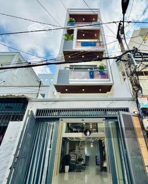 khu điện biên phủ, bình thạnh gần trường đh dễ cho thuê. giá 2 tỷ 750 với 50m2, xây 1 trệt 3 lầu