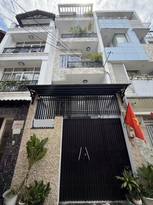 nhà đẹp 6 tầng kế phạm văn đồng. khu phân lô an ninh có cổng vào riêng. thiết kế lệch tầng cực đẹp
