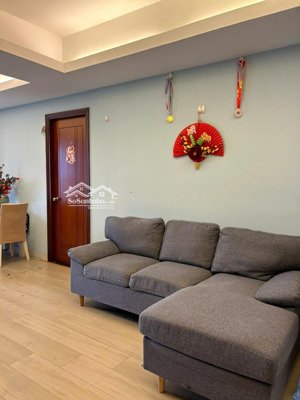 chính chủ cần cho thuê căn góc 107 trương định, phường 6, quận 3, 2 phòng ngủ, 2wc , full nội thất