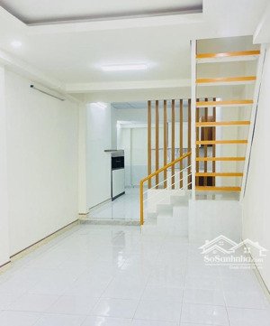 mt kđ ngay chợ hiệp phú - lê văn việt - dt 60m2 - giá chỉ 4,95 tỷ