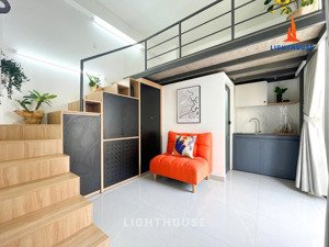 căn phòng xinh - ban công ngay dương quảng hàm, gần đh văn lang cs3