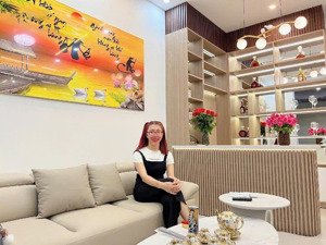 lô góc - bạch mai - sát phố gần chợ - ỏ sướng - kinh doanh đỉnh