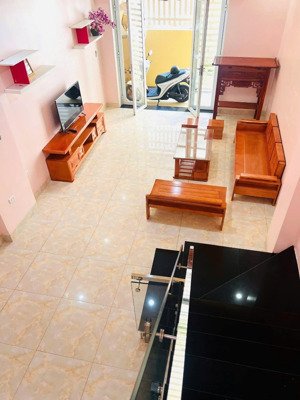 10tr.60m2 .3 tầng .nhà mới tinh lh (zl nguyên căn .ở đỉnh cao .an ninh víp