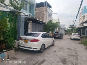 bán nhà ngang giá đất, hẻm 2 xe hơi tránh tx38, thạnh xuân, 95m2, 2 tầng, nhỉnh 5tỷ. lh: 