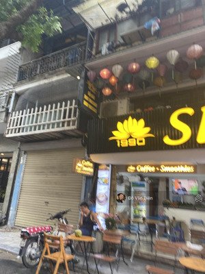 cho thuê nhà mặt phố hàng cót, diện tích 38m2x2 tầng, mt 4,3m, giá thuê 30 triệu