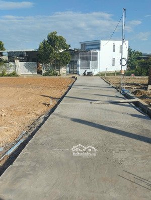 bán lô đất full thổ cư dt 91,7m2 xã diên toàn, ngay khu dân cư, vị trí thuận lợi, giá 1ty250 có tl