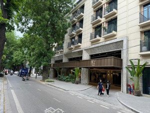 bán nhà phố nguyễn khánh toàn 80m2, 8 tầng , mặt tiền 5m , giá 25 tỷ ( toà ccmn dòng tiền 2tỷ/năm )