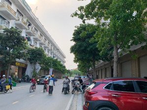 bán nhà mặt đường hà huy tập khu đô thị xuân hưng sẵn sổ chuyển nhượng ngay