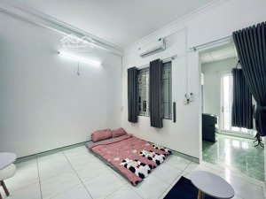 căn hộ 1pn ban công, full nội thất, máy giặt riêng ngay big c tô hiến thành, sư vạn hạnh