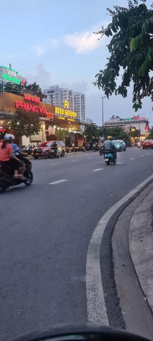 bán nhà mặt tiền đường 30m 11n khu cxnh - hiếm nhà bán - 270m2 đang kinh doanh - chỉ 16 tỷ