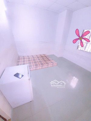cho thuê phòng trọ đầy đủ tiện nghi giá rẻ gò vấp, có cửa sổ thông thoáng