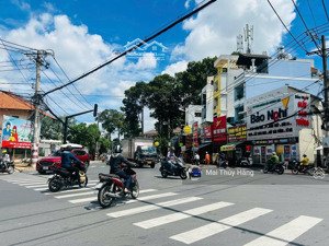 hiếm - nhà đẹp 4 tầng ngay vincom - vị trí đắc địa - ngang 5.1m - hoàn công đủ