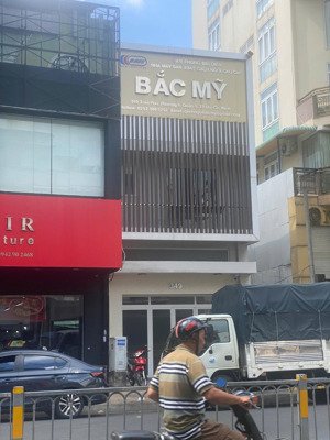 bán nhà mặt tiền đoạn đẹp 2 chiều trần phú, phường 8, quận 5. dt 5.8 x 20m. nh 11m . giá 40 tỷ tl