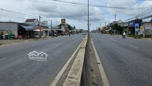 nhà và đất mặt tiền đt 782, gần cổng chính kcn phước đông, tây ninh