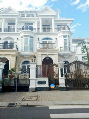 biệt thự góc 2 mt garden hills ngay emart phan văn trị, p5, q. gv đã hoàn thiện dt 12x20m giá 39 tỷ