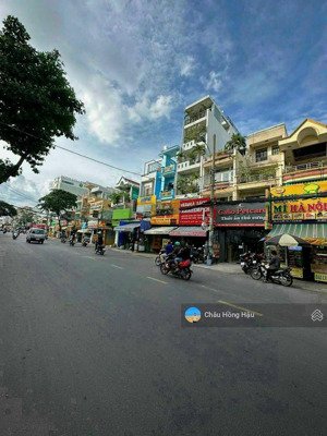 chính chủ bán mặt tiền đường thống nhất p11, dt: 4 x 25m chỉ 9.8 tỷ, 3 lầu. hđt 35tr/tháng