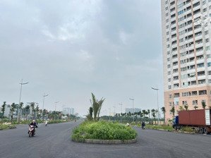 ccmn 7t, thang máy, 60m2 giá hơn 8 tỷ gần đại học công nghiệp, thành đô dòng tiền ổn định